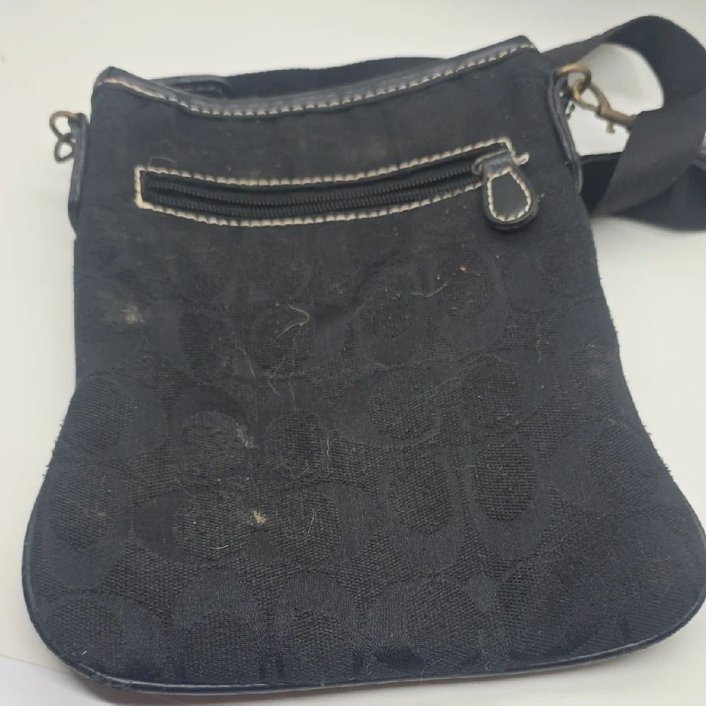 Coach Black Signature Messenger Crossbody - Picture 4 of 4